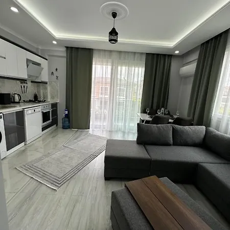 Lotus Apartment *